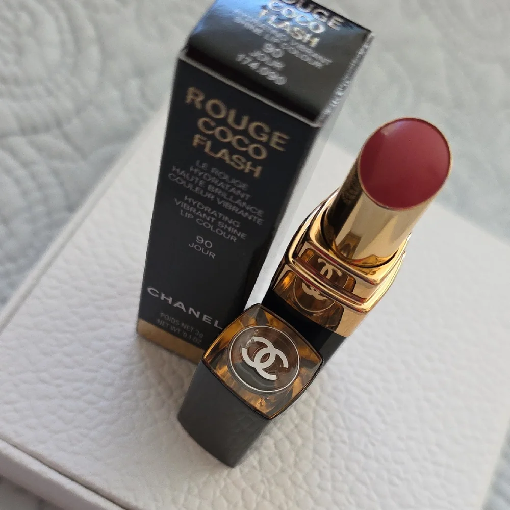 NEW~ CHANEL Rouge Coco Flash Lipstick - 90 Jour
